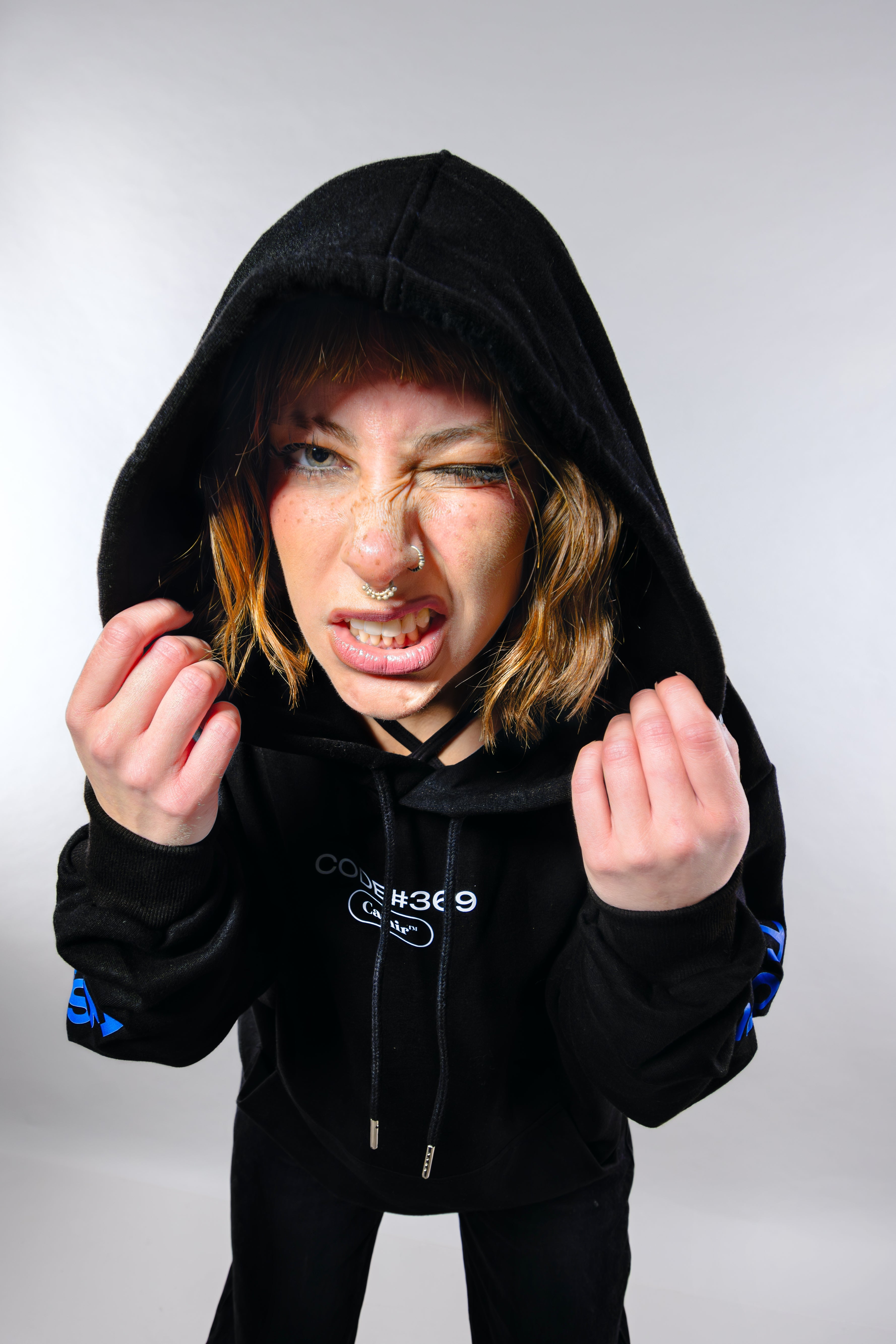 TRASCEND / HOODIE #1