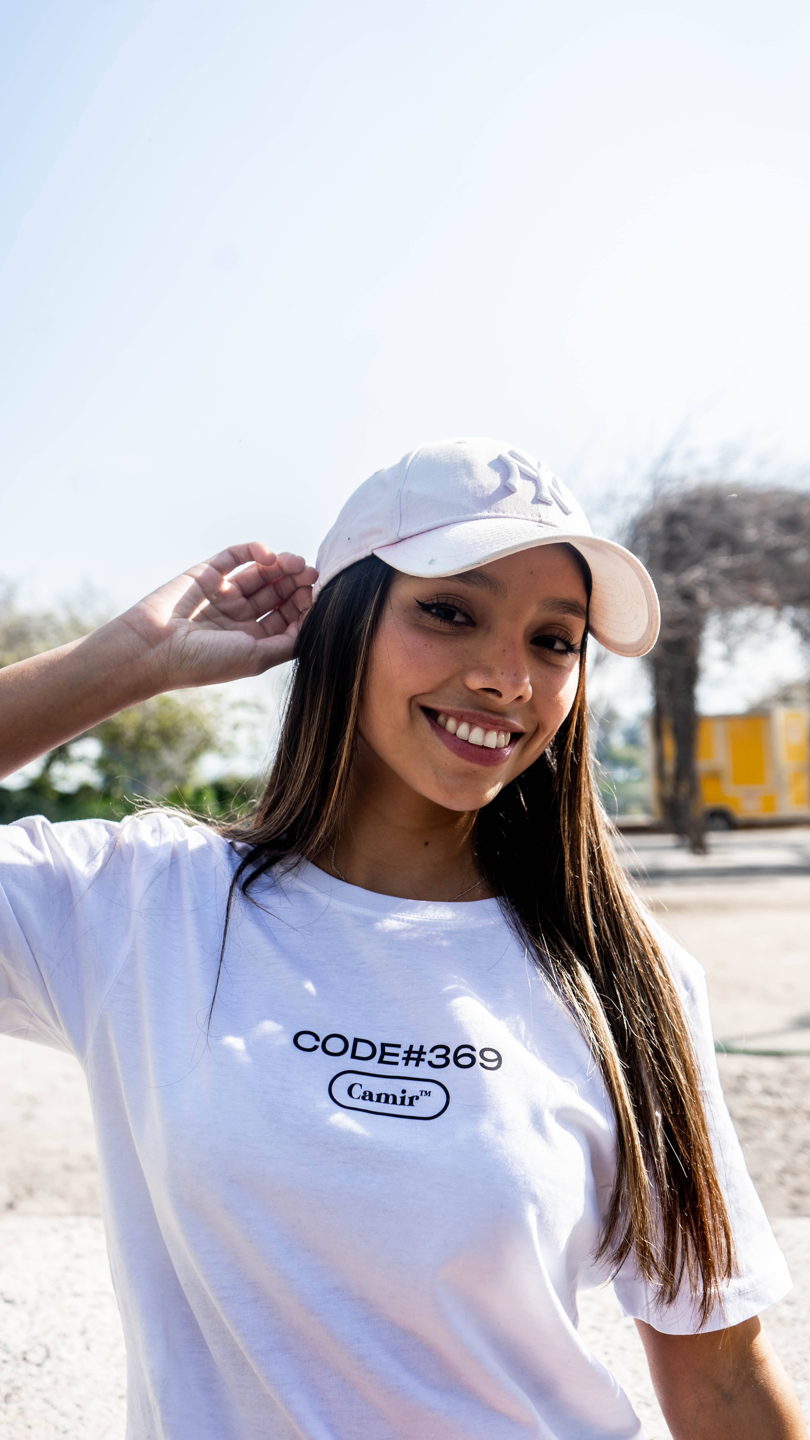 ESENCIAL CODE#369 / N°1